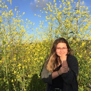 Meet your Posher, Ariana